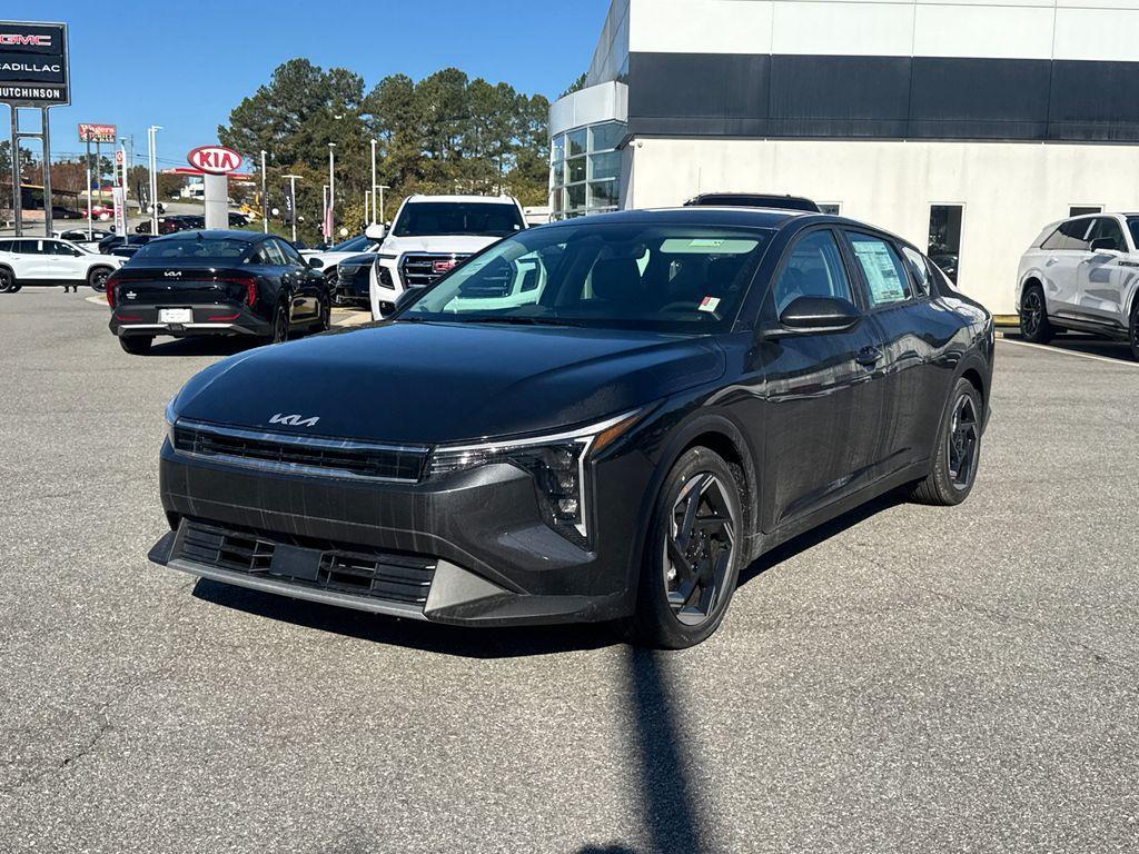 new 2025 Kia K4 car, priced at $24,562