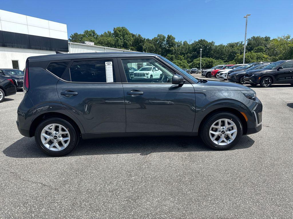 new 2025 Kia Soul car, priced at $21,755