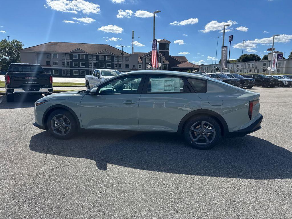 new 2025 Kia K4 car, priced at $23,384