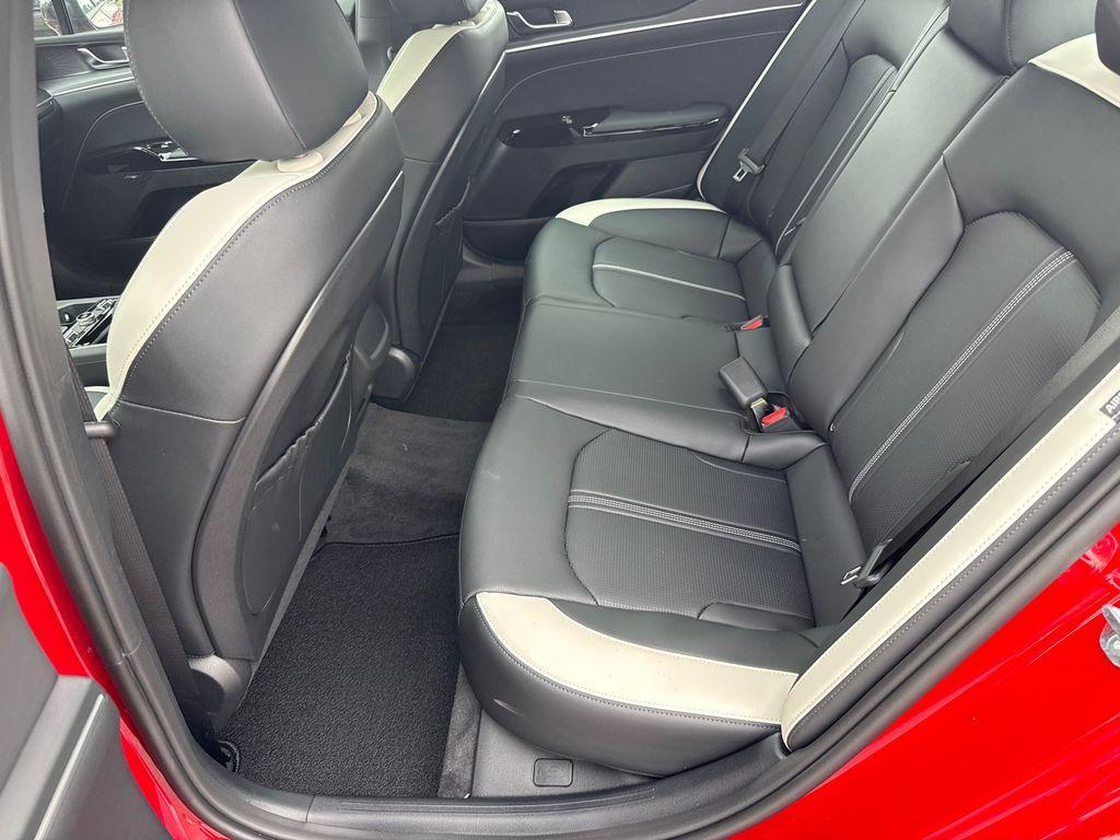new 2025 Kia K5 car, priced at $30,989