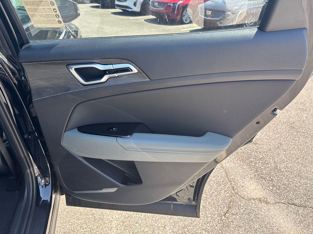 new 2025 Kia Sportage car, priced at $33,573