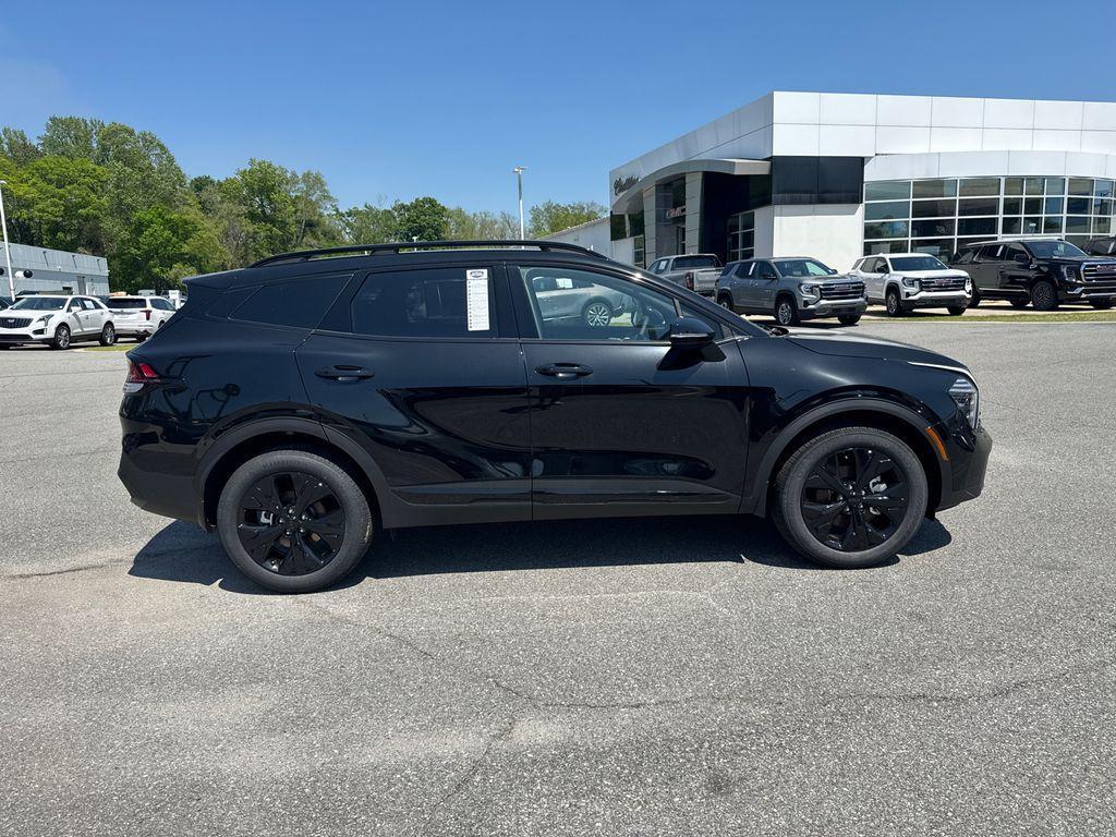 new 2025 Kia Sportage car, priced at $33,573