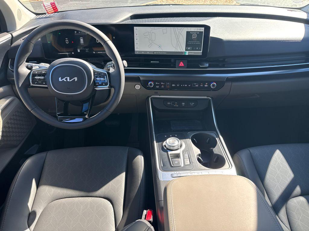 new 2025 Kia Carnival Hybrid car, priced at $41,463