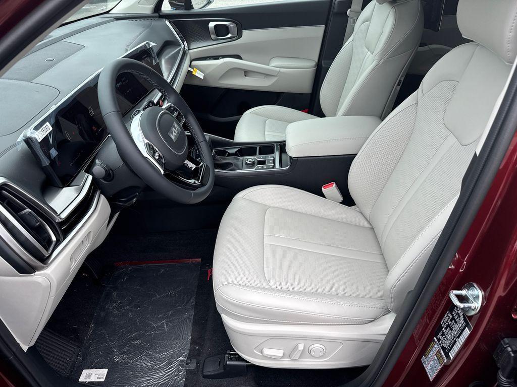 new 2025 Kia Sorento car, priced at $38,580