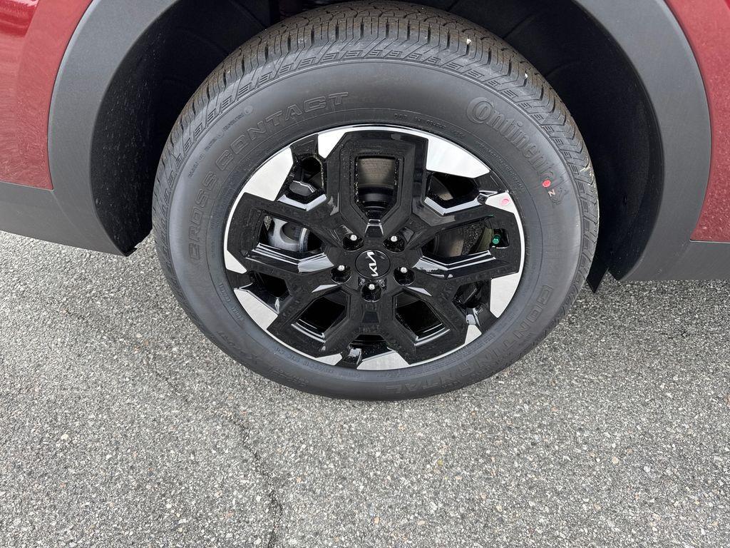 new 2025 Kia Sorento car, priced at $38,580