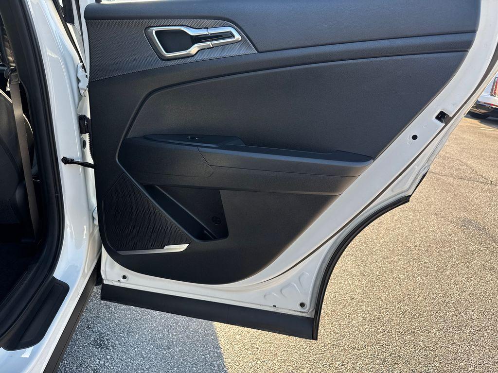 used 2023 Kia Sportage Hybrid car, priced at $23,598