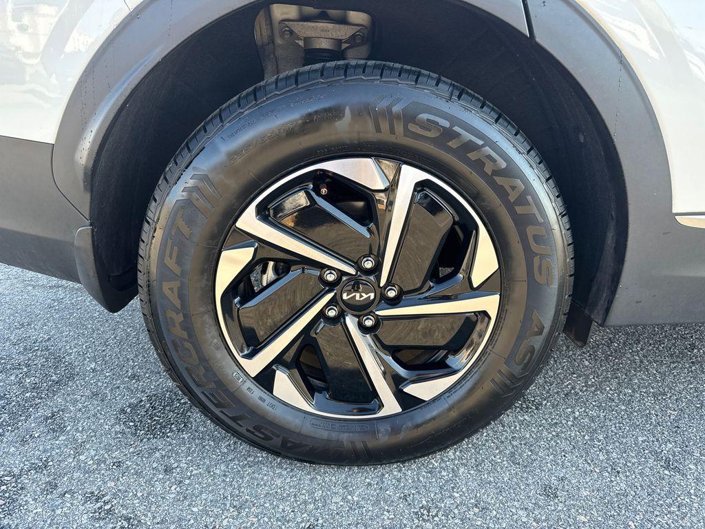 used 2023 Kia Sportage Hybrid car, priced at $23,598