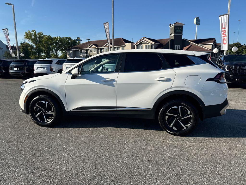 used 2023 Kia Sportage Hybrid car, priced at $23,598