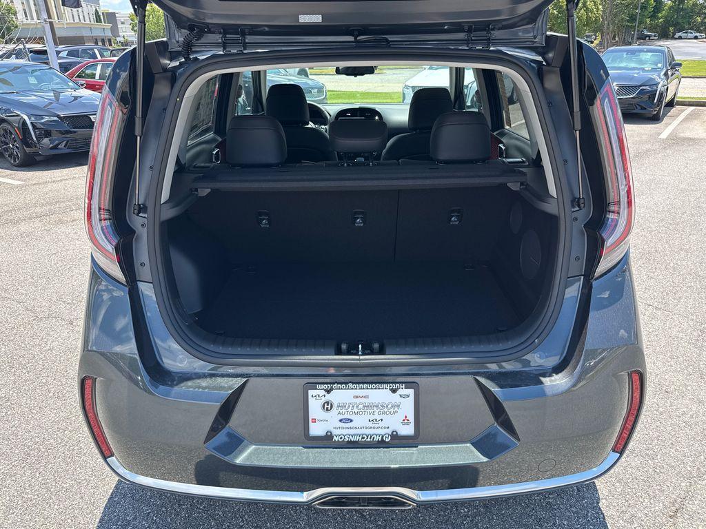 new 2025 Kia Soul car, priced at $26,657
