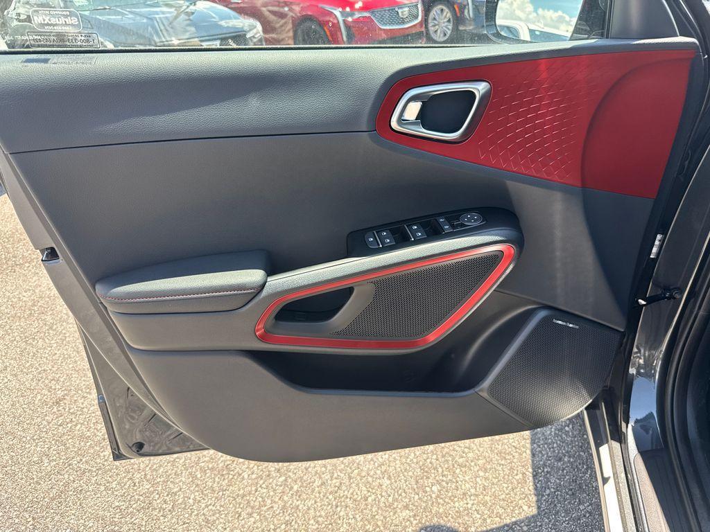 new 2025 Kia Soul car, priced at $26,657