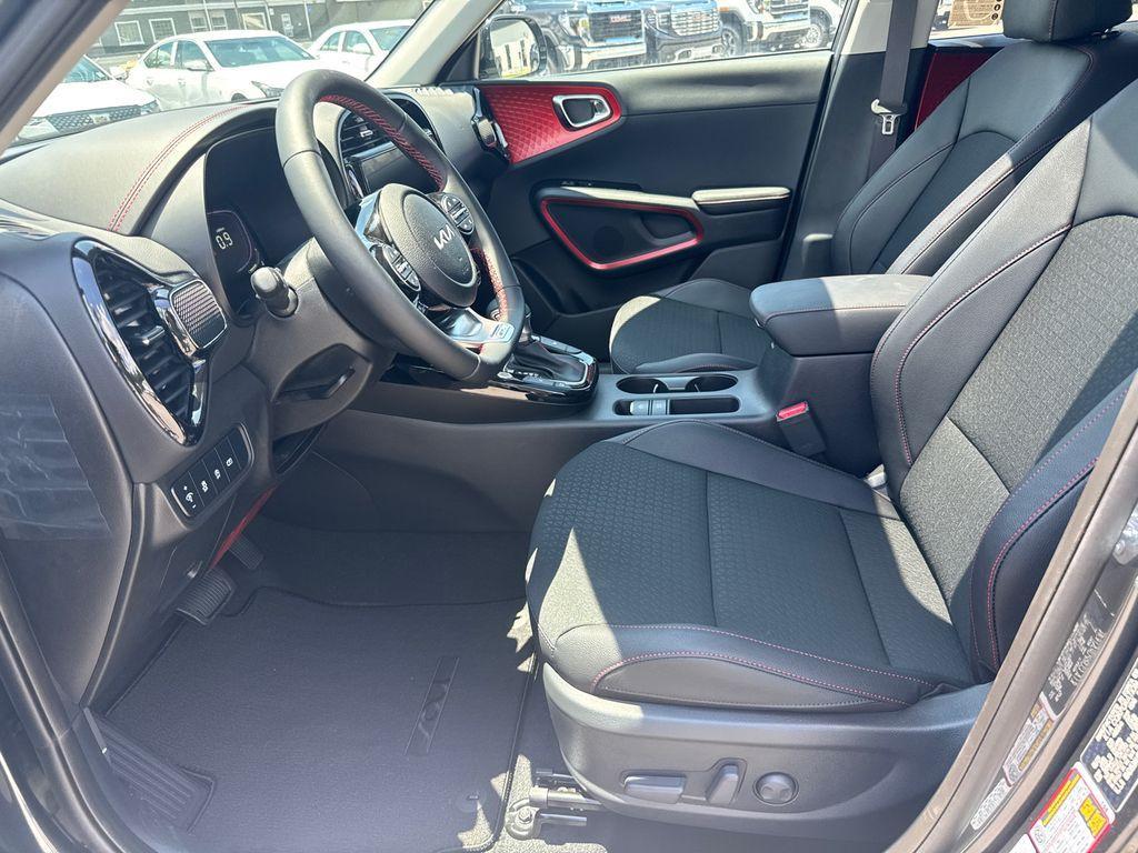 new 2025 Kia Soul car, priced at $26,657