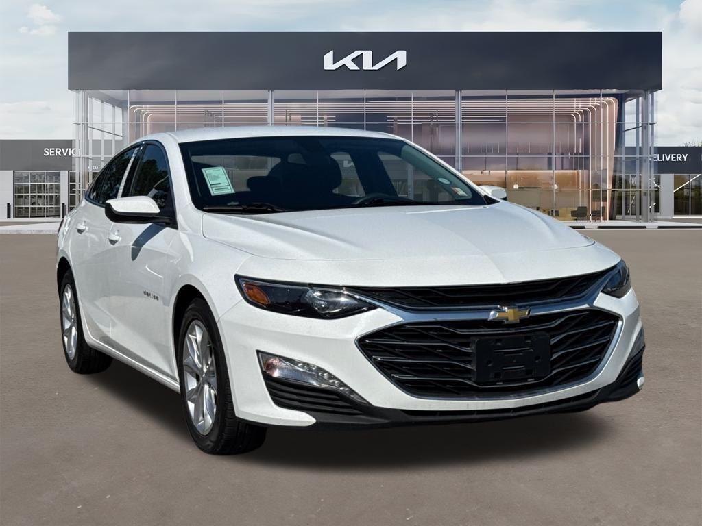 used 2022 Chevrolet Malibu car, priced at $17,598