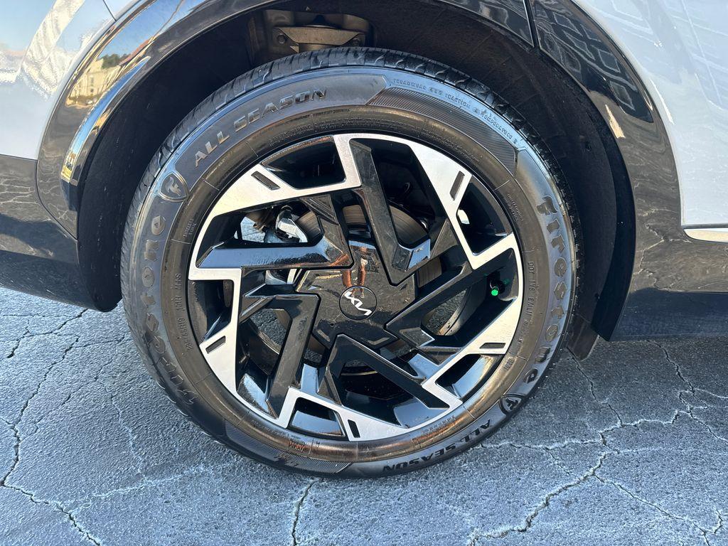 used 2024 Kia Sportage car, priced at $25,898