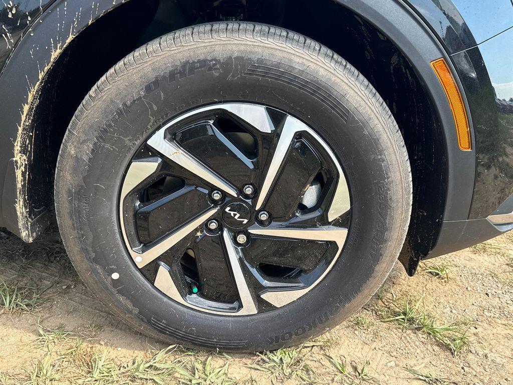 new 2025 Kia Sportage Hybrid car, priced at $29,051