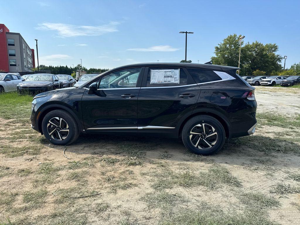 new 2025 Kia Sportage Hybrid car, priced at $29,051