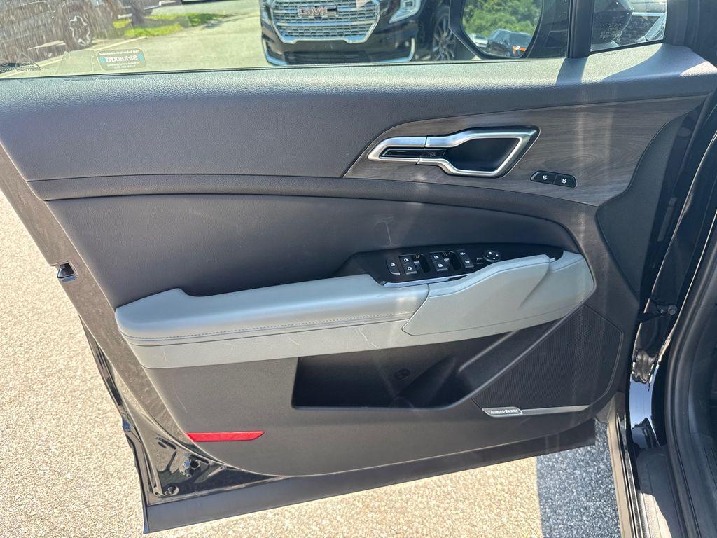 used 2023 Kia Sportage car, priced at $26,998