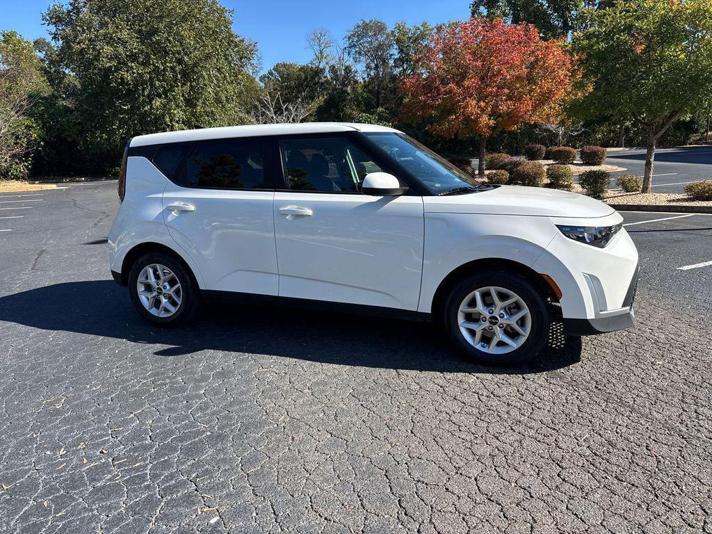 used 2024 Kia Soul car, priced at $15,898