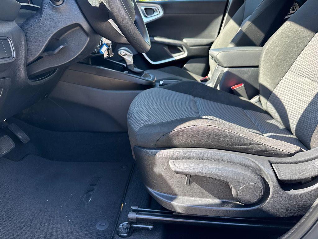 used 2024 Kia Soul car, priced at $15,898