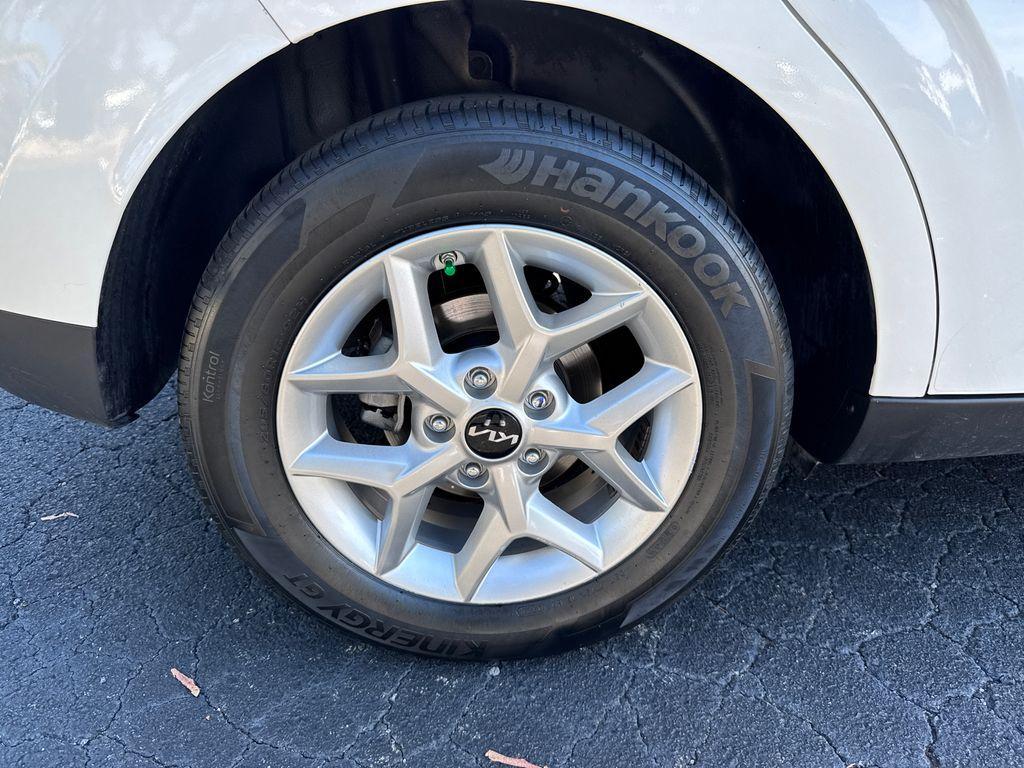 used 2024 Kia Soul car, priced at $15,898