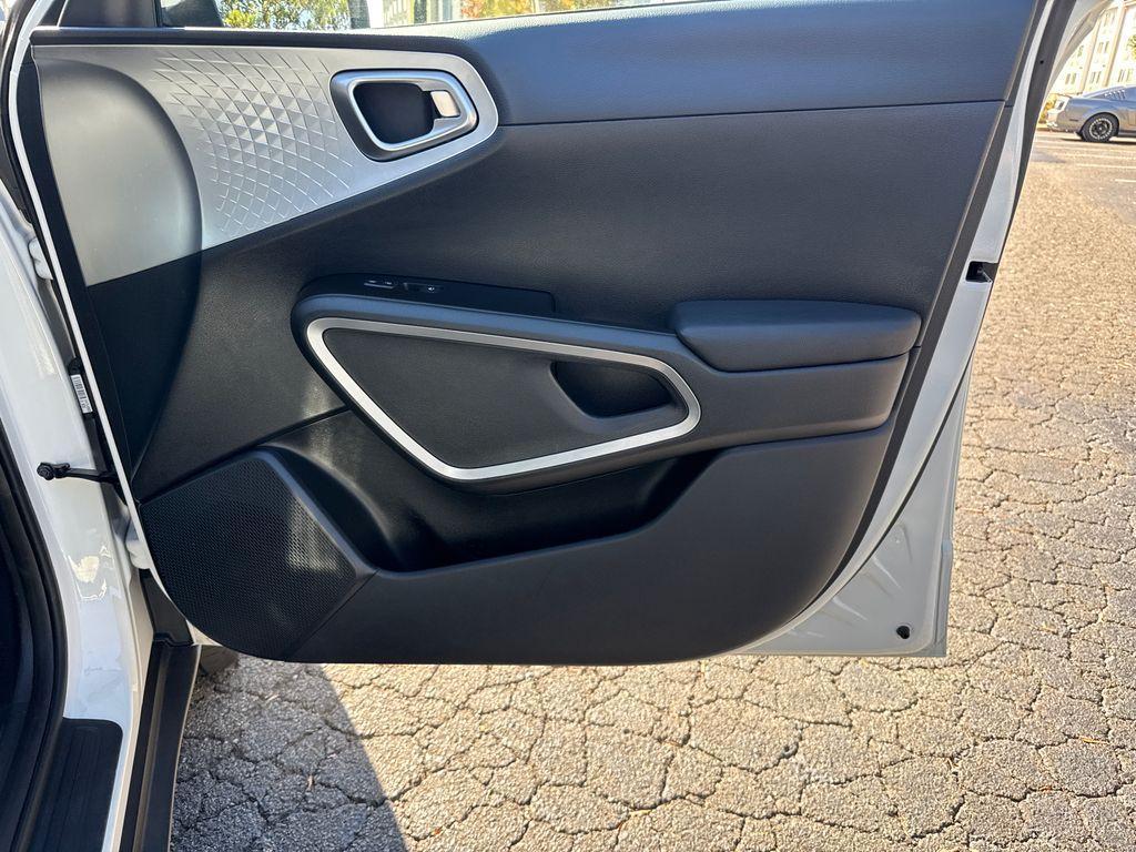 used 2024 Kia Soul car, priced at $15,898