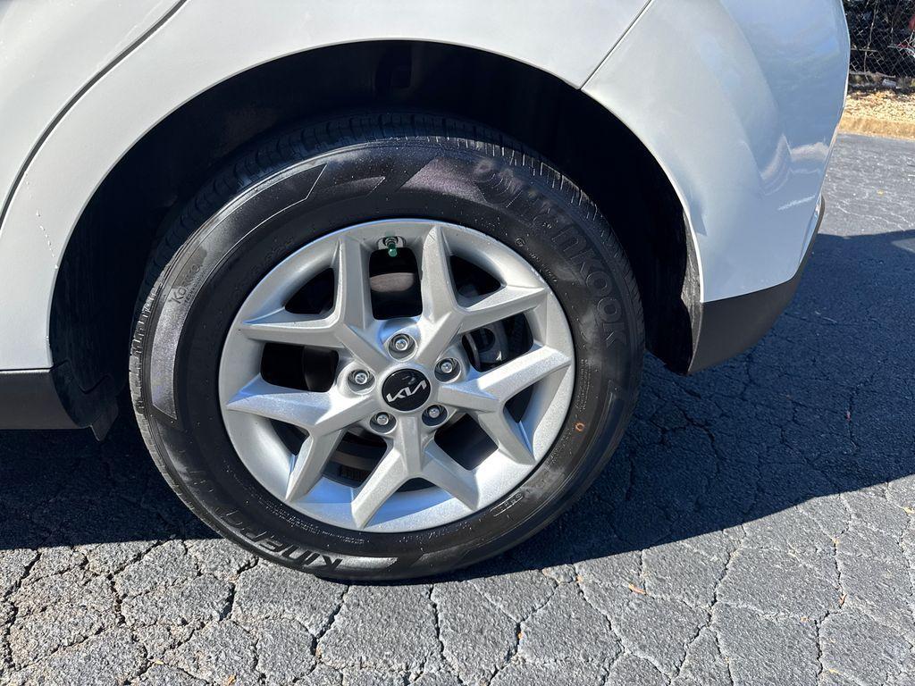 used 2024 Kia Soul car, priced at $15,898