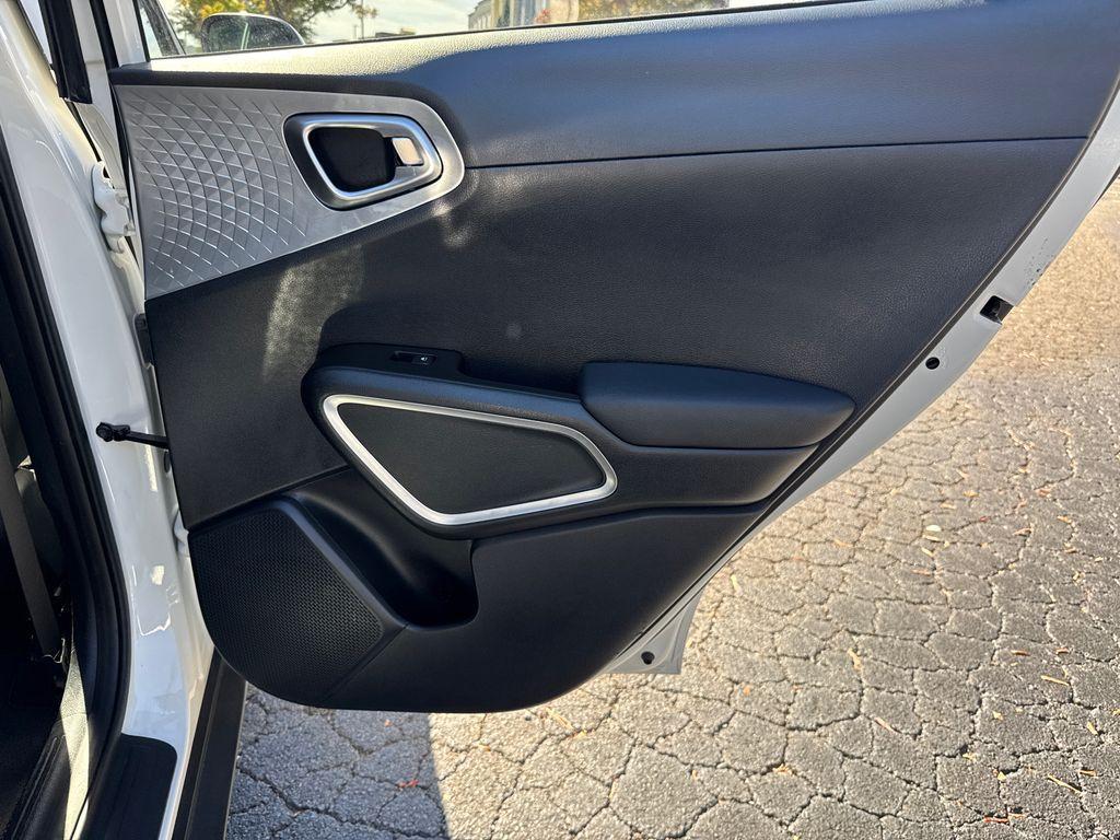 used 2024 Kia Soul car, priced at $15,898