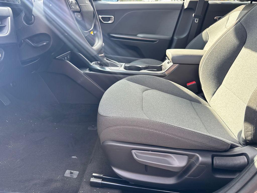 new 2025 Kia K4 car, priced at $23,503