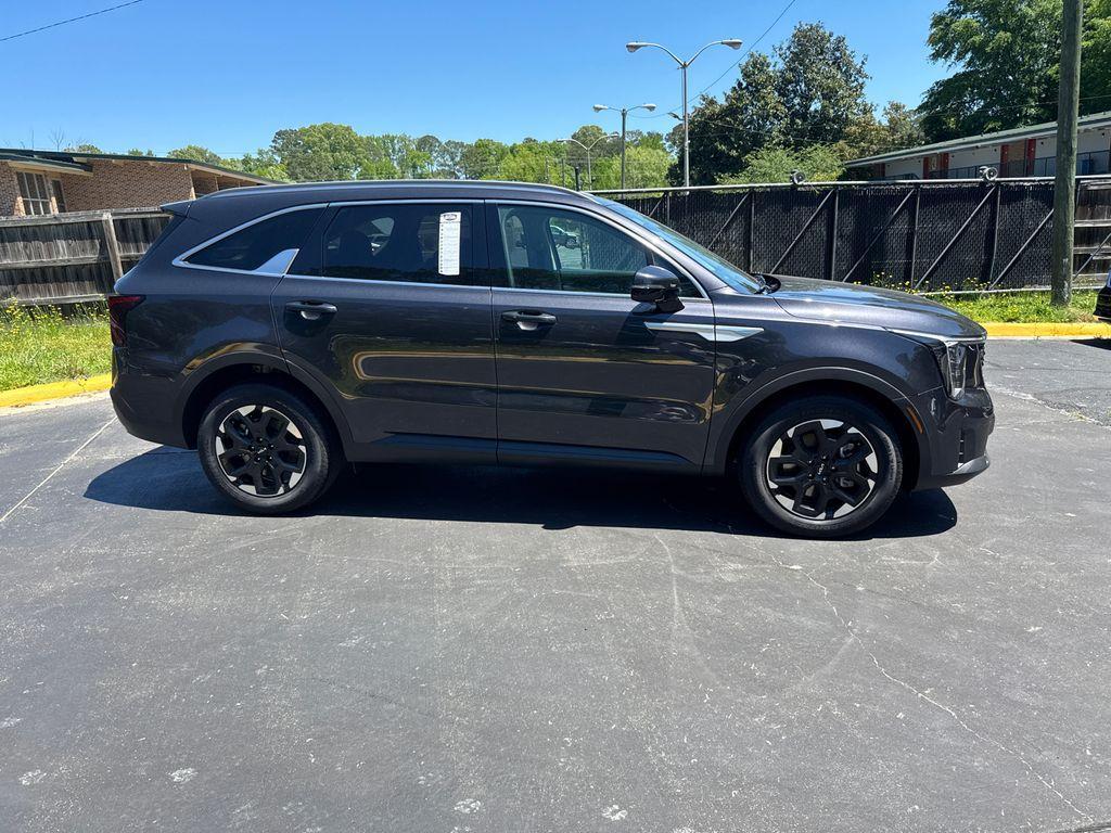 new 2025 Kia Sorento car, priced at $36,243