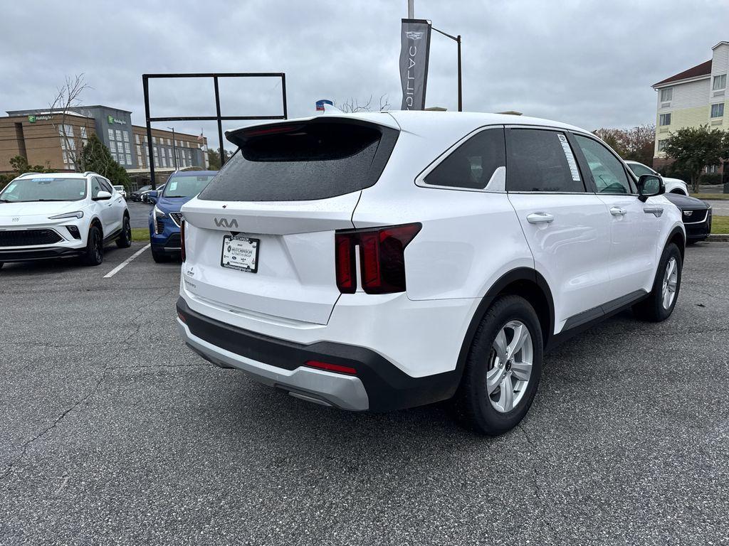 used 2024 Kia Sorento car, priced at $26,798