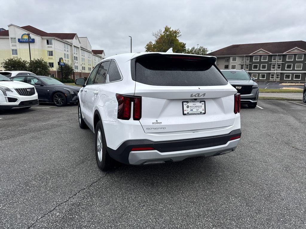 used 2024 Kia Sorento car, priced at $26,798