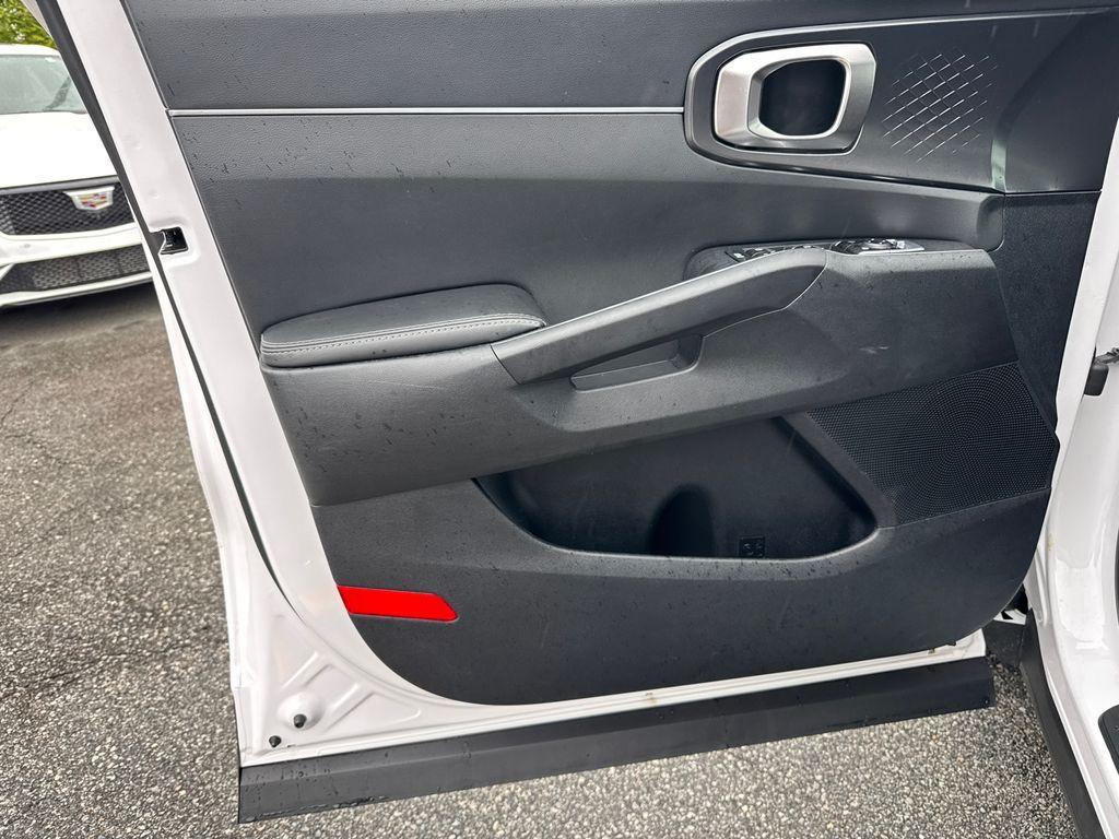 used 2024 Kia Sorento car, priced at $26,798