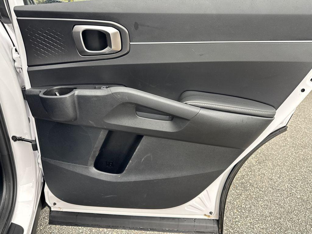 used 2024 Kia Sorento car, priced at $26,798