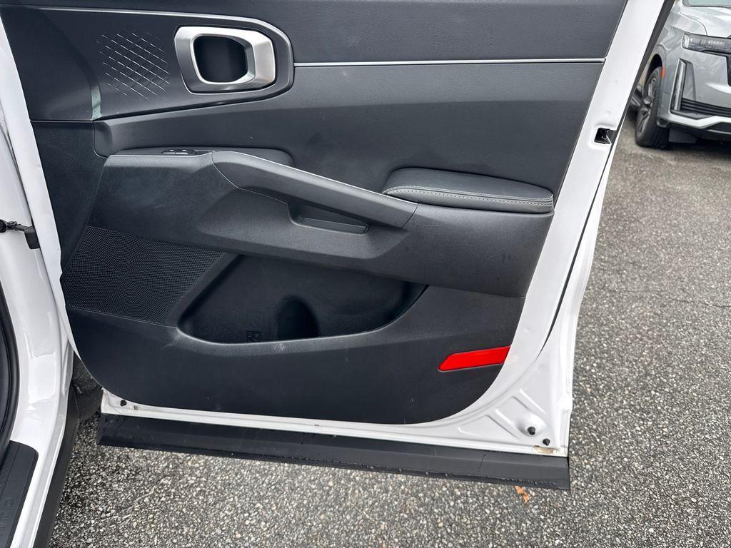 used 2024 Kia Sorento car, priced at $26,798