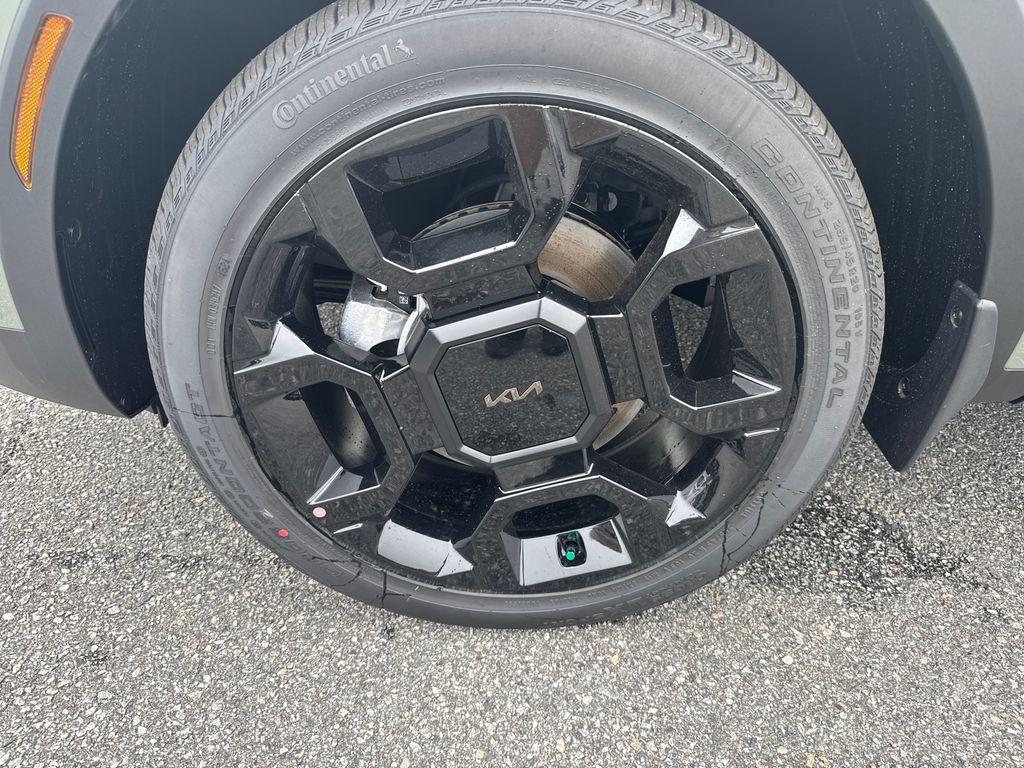 new 2025 Kia Sorento car, priced at $41,501