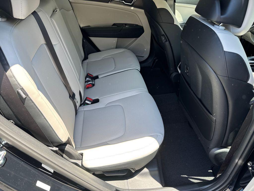 new 2025 Kia Sportage car, priced at $30,913