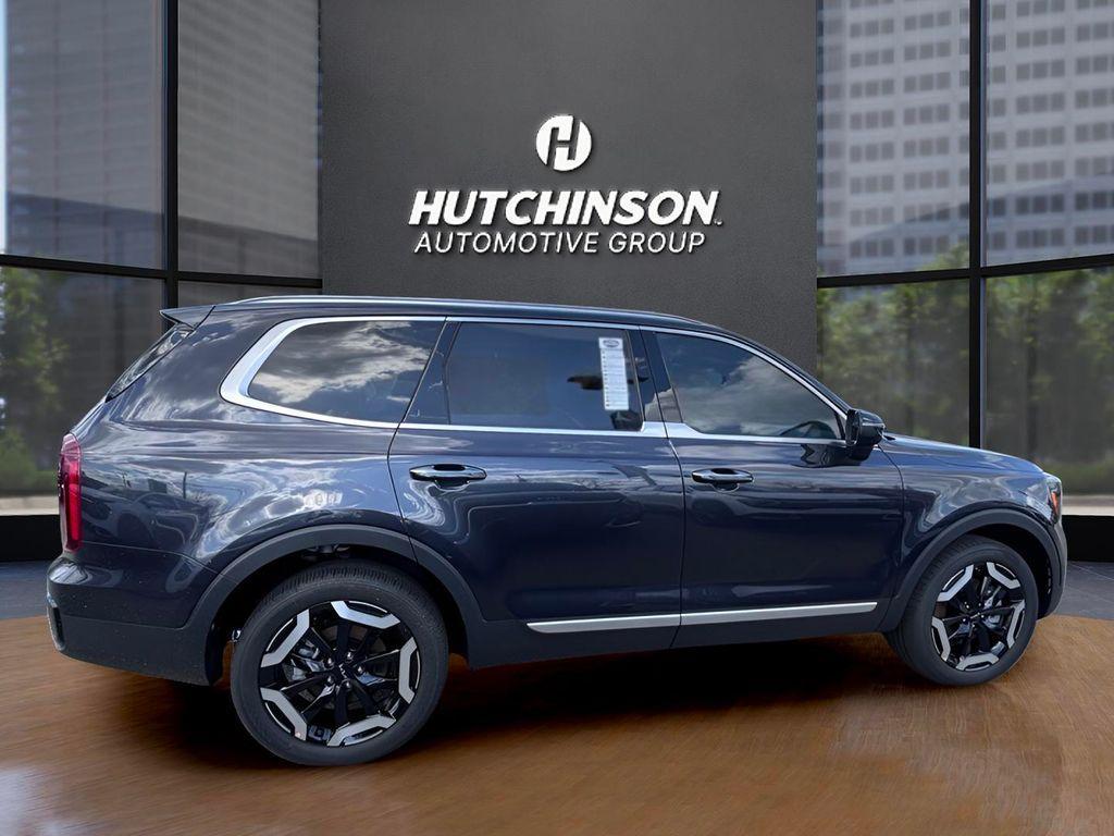 new 2025 Kia Telluride car, priced at $38,732