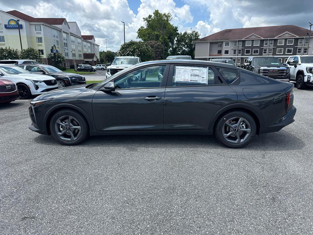 new 2025 Kia K4 car, priced at $23,313