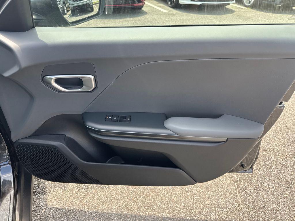 new 2025 Kia K4 car, priced at $23,313