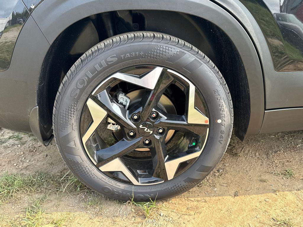 new 2025 Kia Seltos car, priced at $26,458