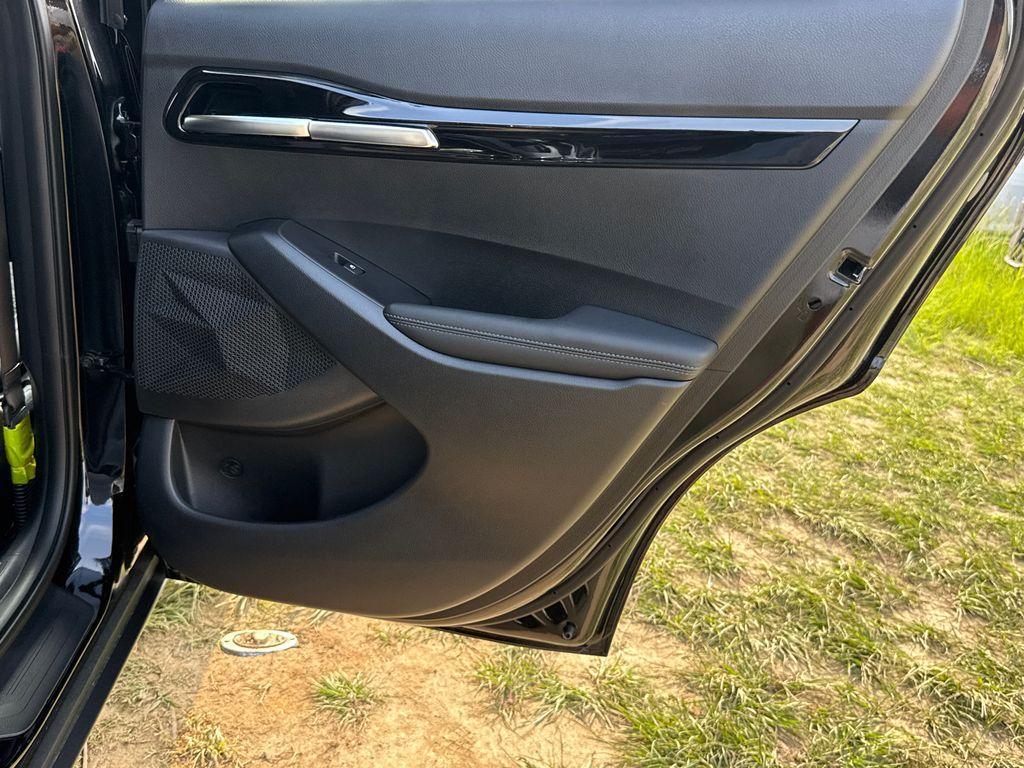 new 2025 Kia Seltos car, priced at $26,458