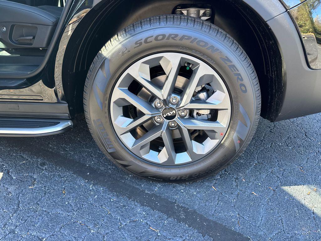 new 2025 Kia Telluride car, priced at $37,739