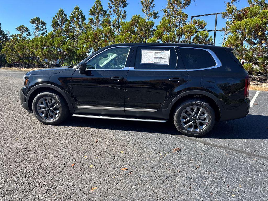 new 2025 Kia Telluride car, priced at $37,739