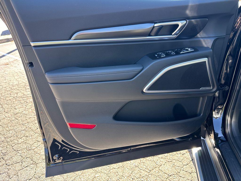 new 2025 Kia Telluride car, priced at $37,739