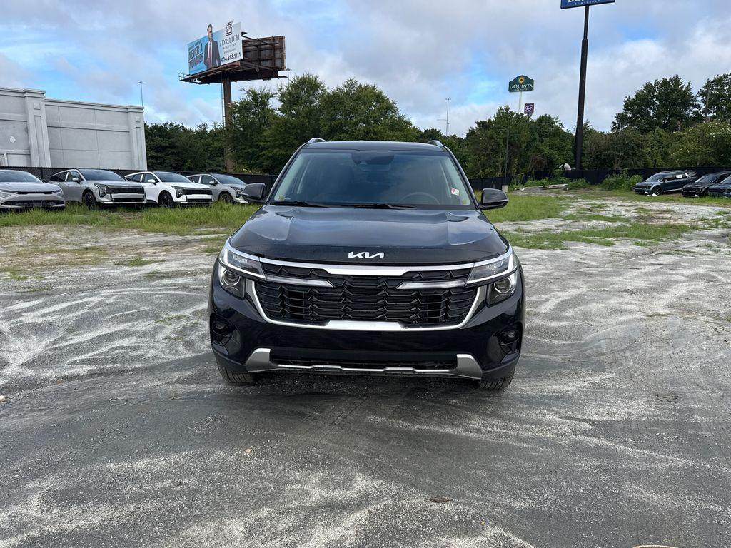 new 2025 Kia Seltos car, priced at $26,301