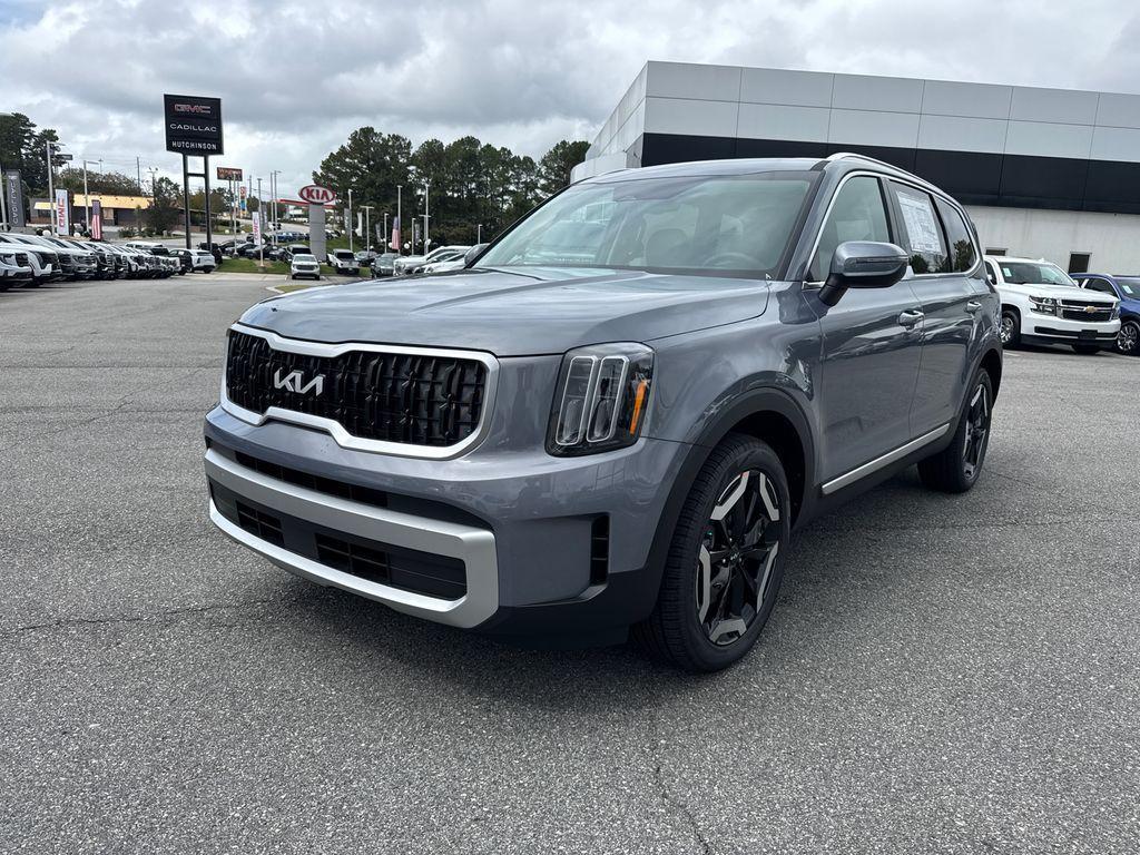 new 2025 Kia Telluride car, priced at $42,741
