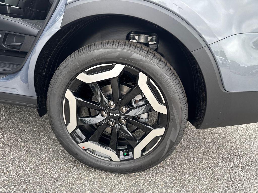 new 2025 Kia Telluride car, priced at $42,741