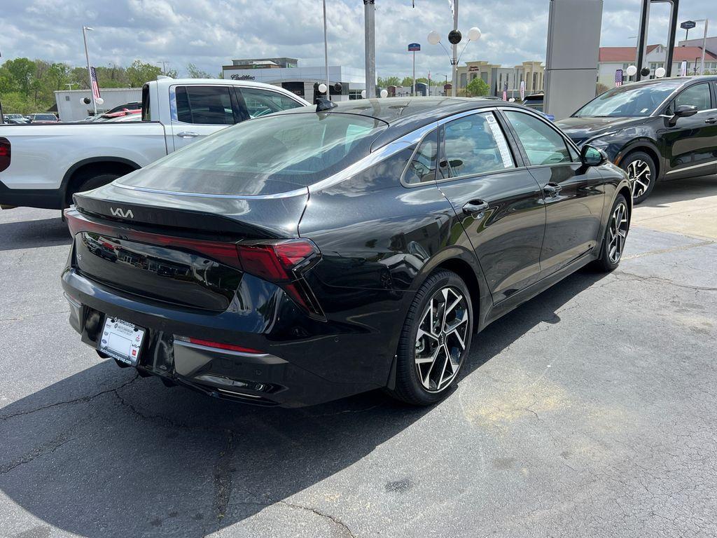 new 2025 Kia K5 car, priced at $34,552