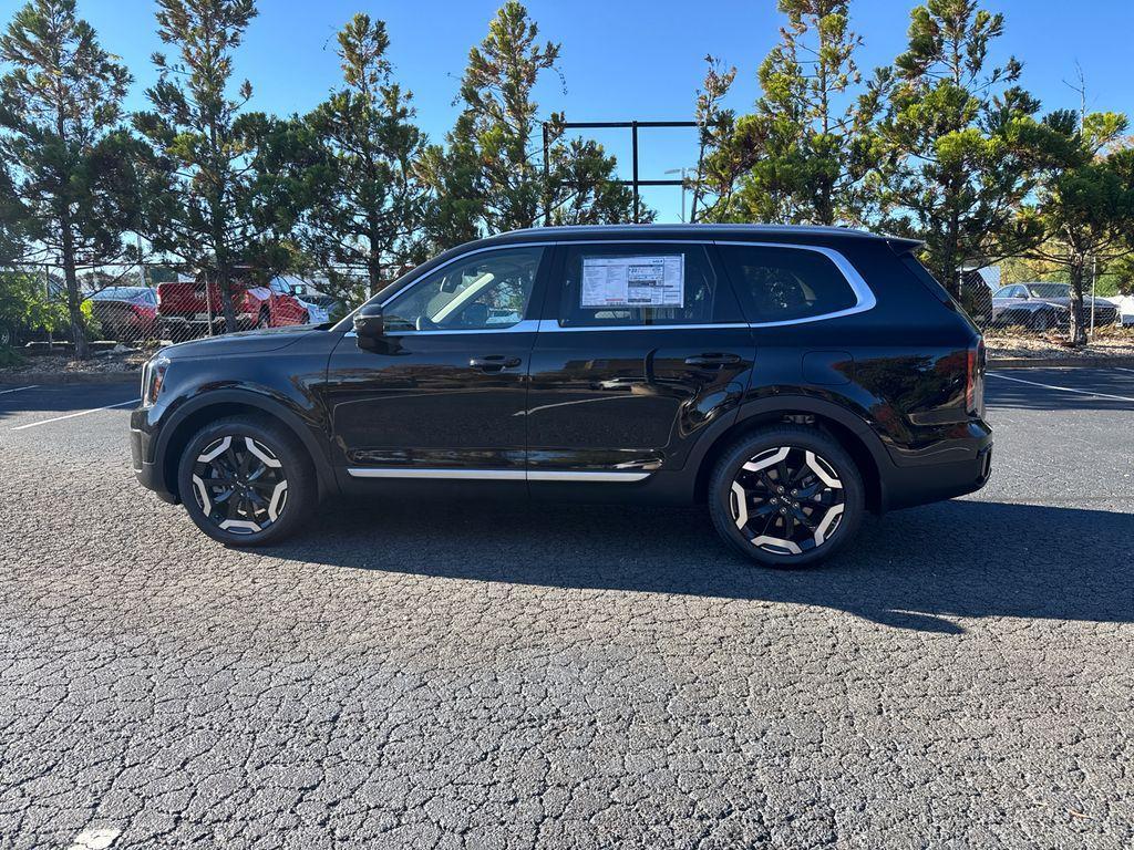 new 2025 Kia Telluride car, priced at $42,323