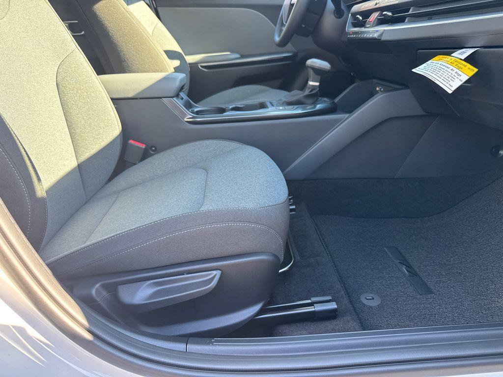 new 2025 Kia K4 car, priced at $23,878
