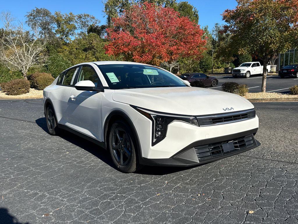 new 2025 Kia K4 car, priced at $23,878